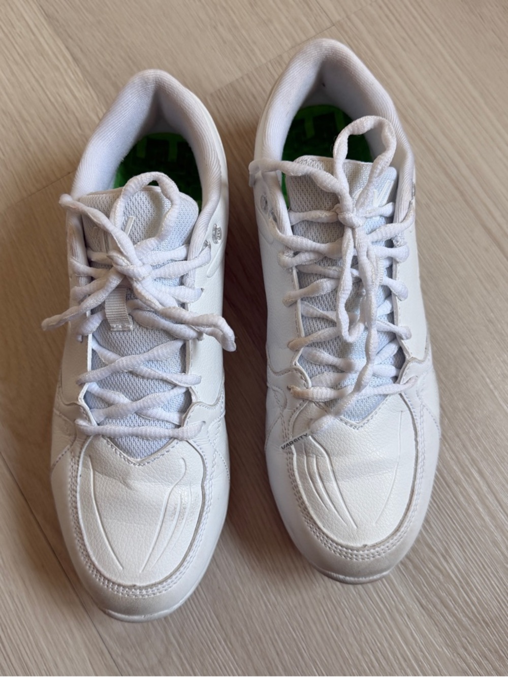 Varsity Huddle Cheerleading Shoes Womens 8.5 White Lace Up Cheer Athletic - Picture 13 of 16